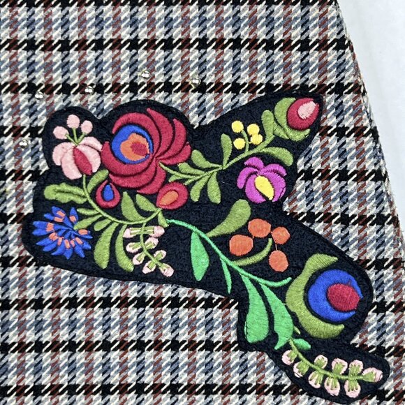 Zara Woman Houndstooth Pencil Mini Embroidered Floral Applique Silver Studs XS - Picture 5 of 6